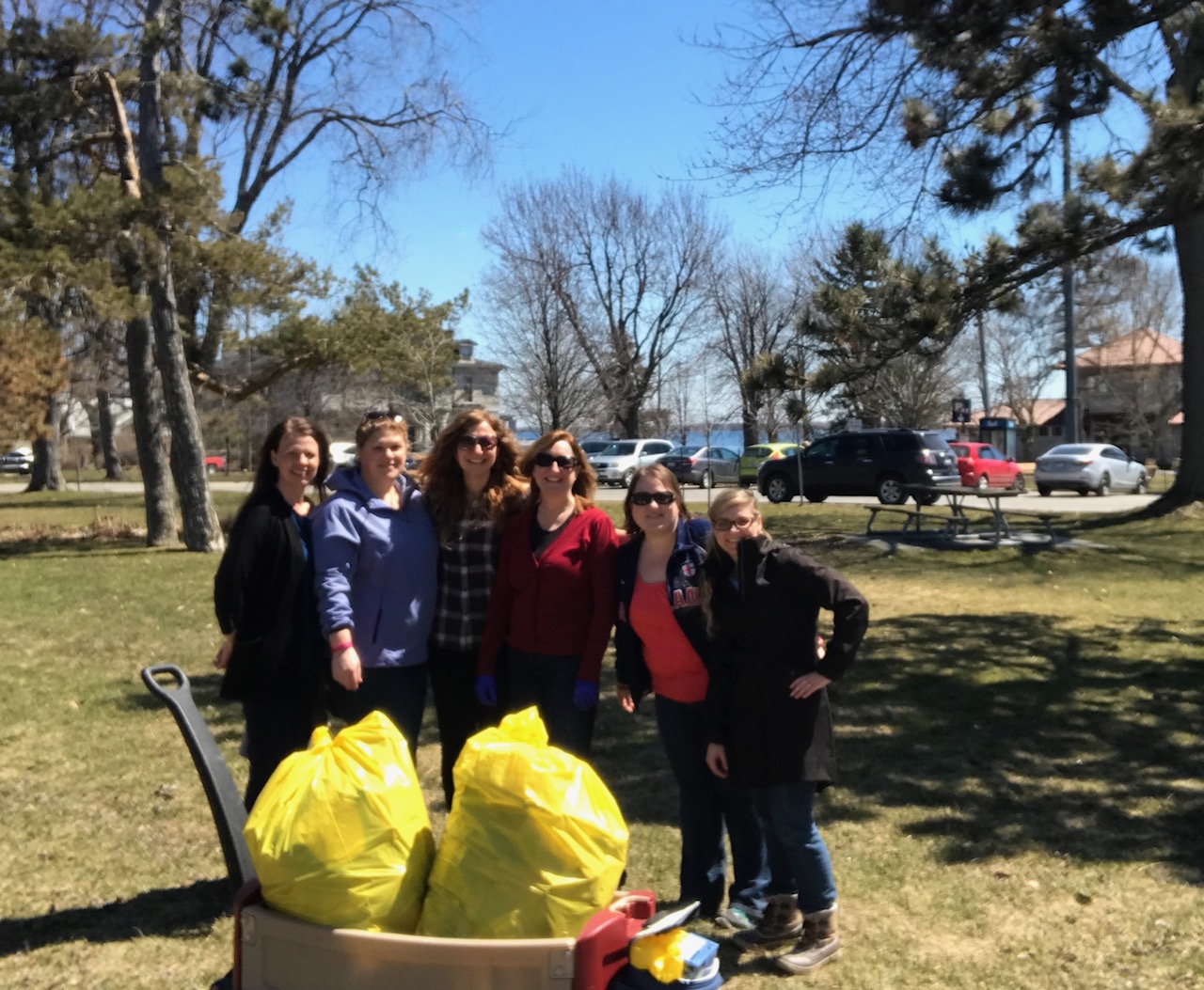 Photo: Staff Participate in Sustainable Kingston's 2018 Pitch-In Week